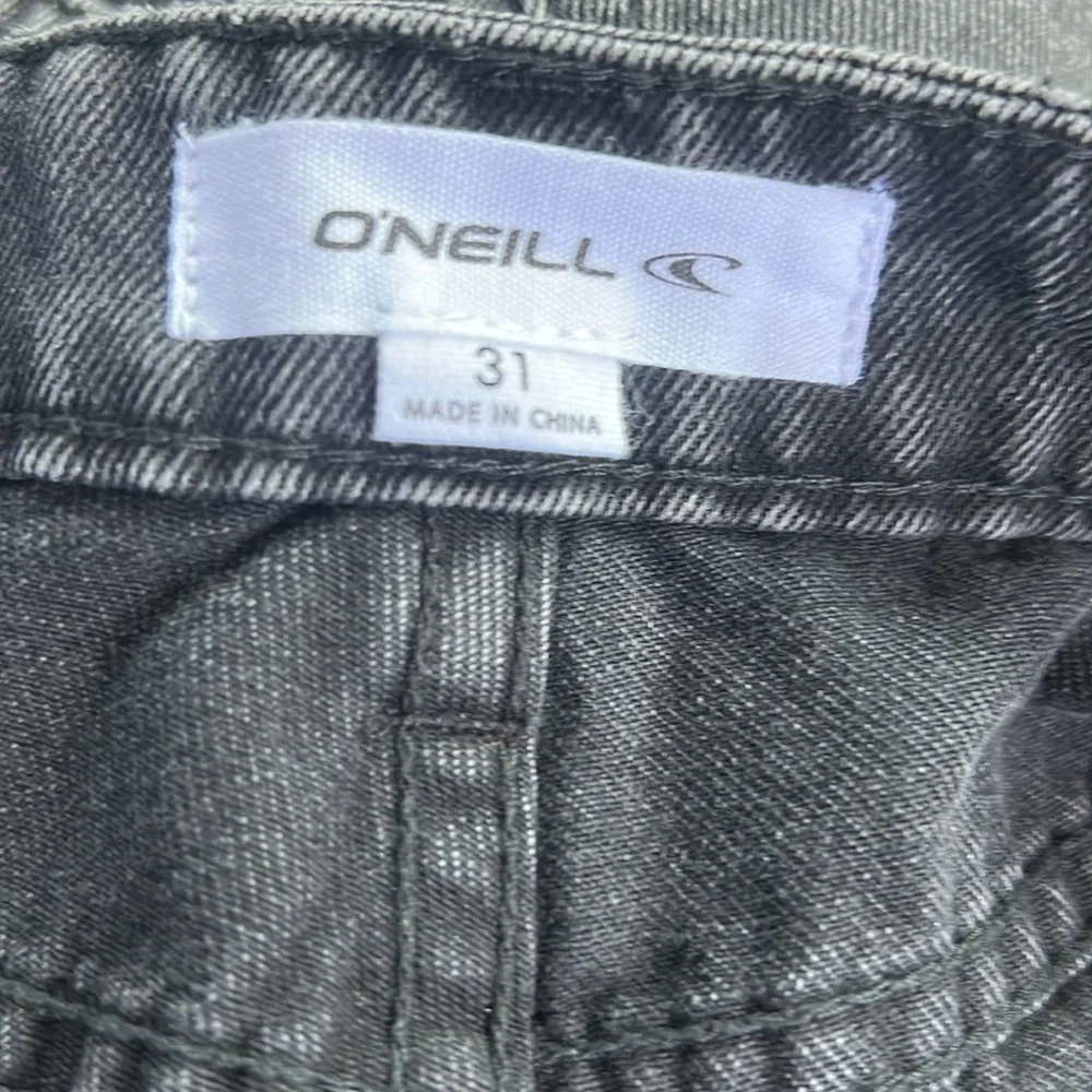 O’NEILL KATRINA DENIM SHORTS, 31